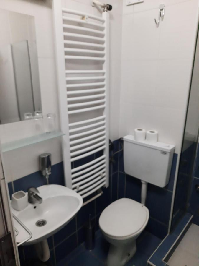 Petar Drapsin Hostel Belgrad Dış mekan fotoğraf